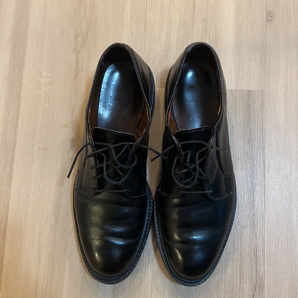 Black Allen Edmonds Dress Shoes. Size 10.5 D width - Picture 2 of 8